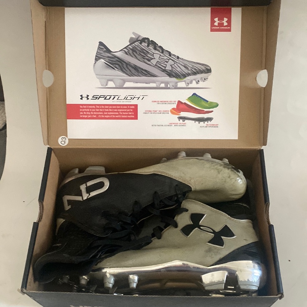 UNDER ARMOUR Spotlight Football Cleats Black Gray Size 11 GUC